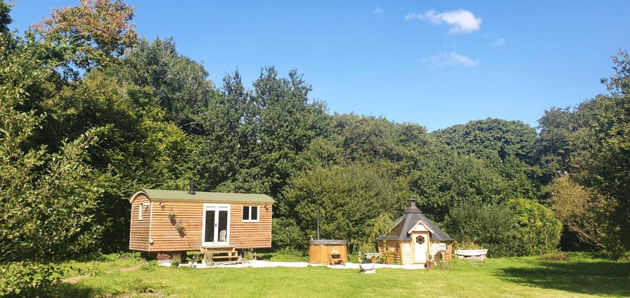 מלון הלסטון Gillan Creek Retreat מראה חיצוני תמונה